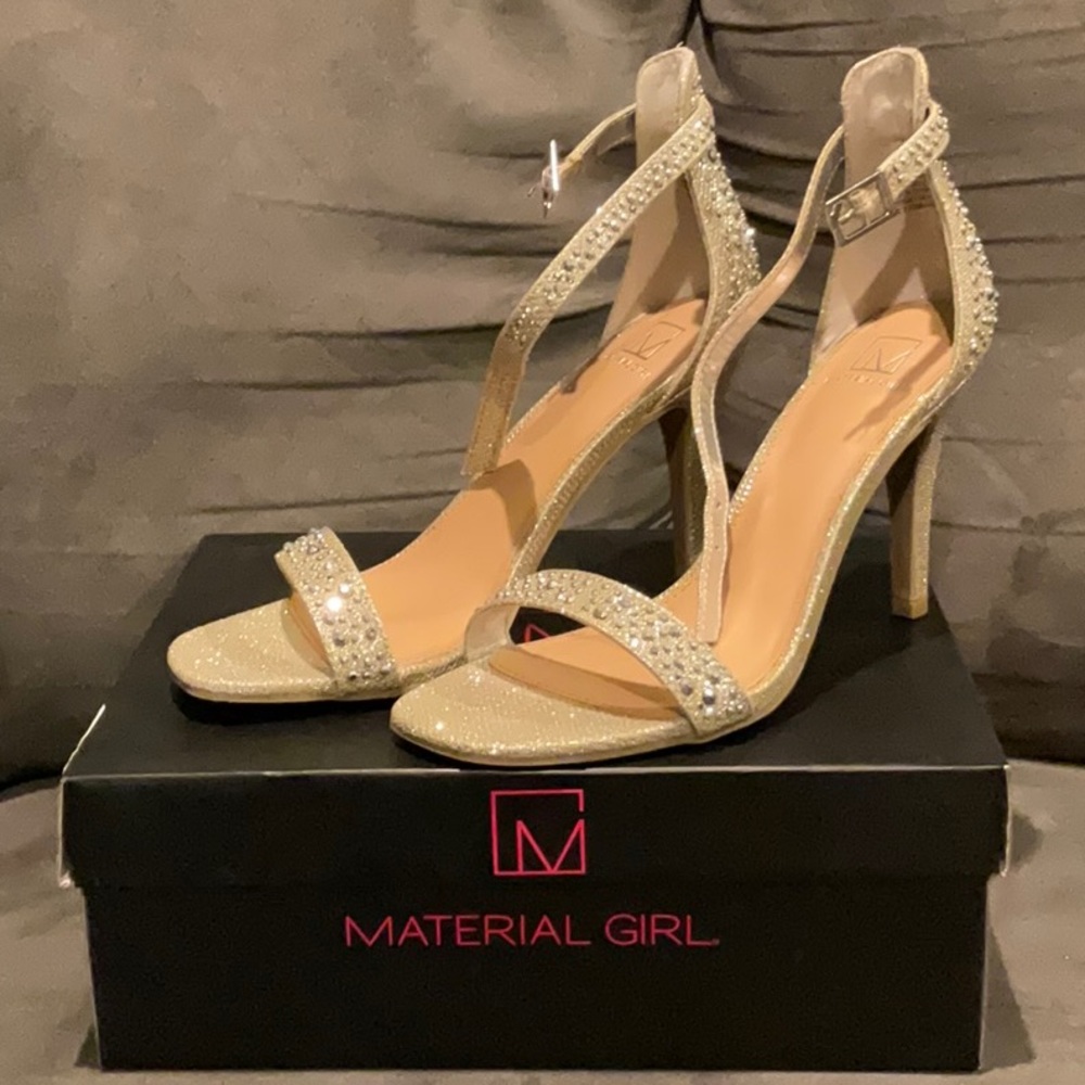 Material Girl